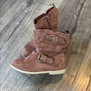 Girls brown boots